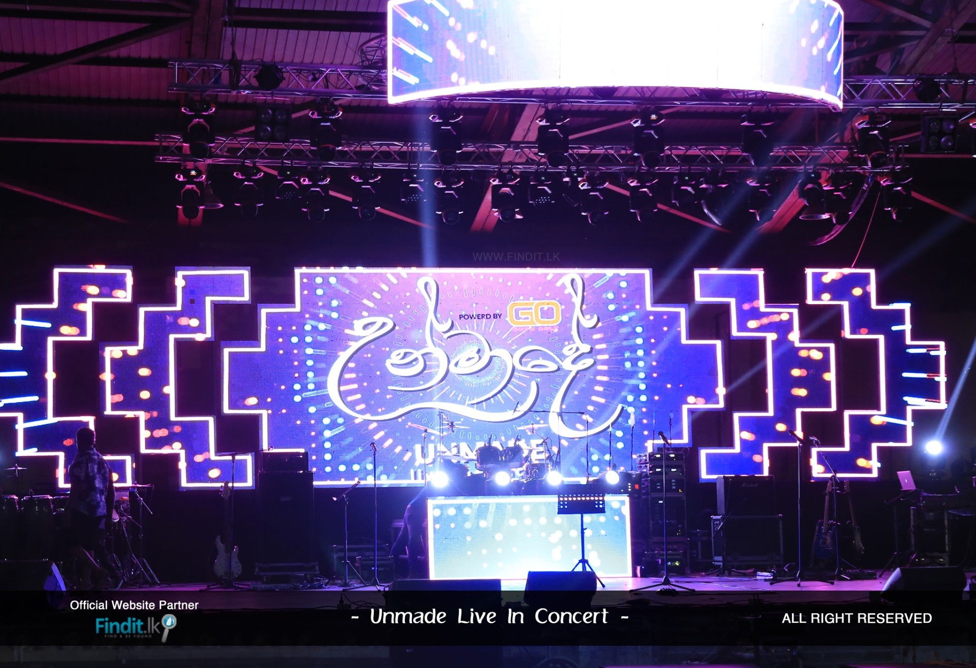 Unmade — Live in Concert